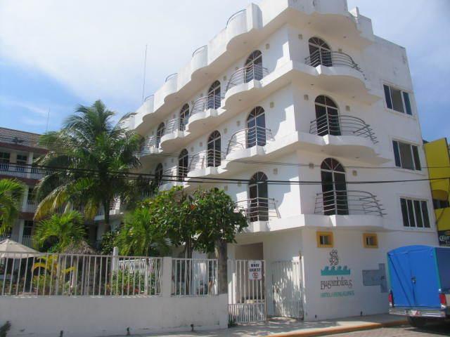 Hotel Y Suites Bugambilias Rincon de Guayabitos Kültér fotó