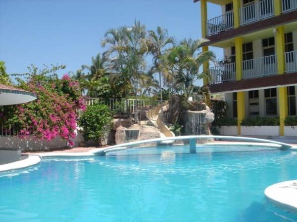 Hotel Y Suites Bugambilias Rincon de Guayabitos Kültér fotó