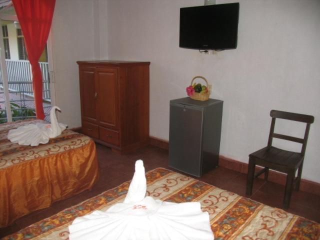 Hotel Y Suites Bugambilias Rincon de Guayabitos Kültér fotó